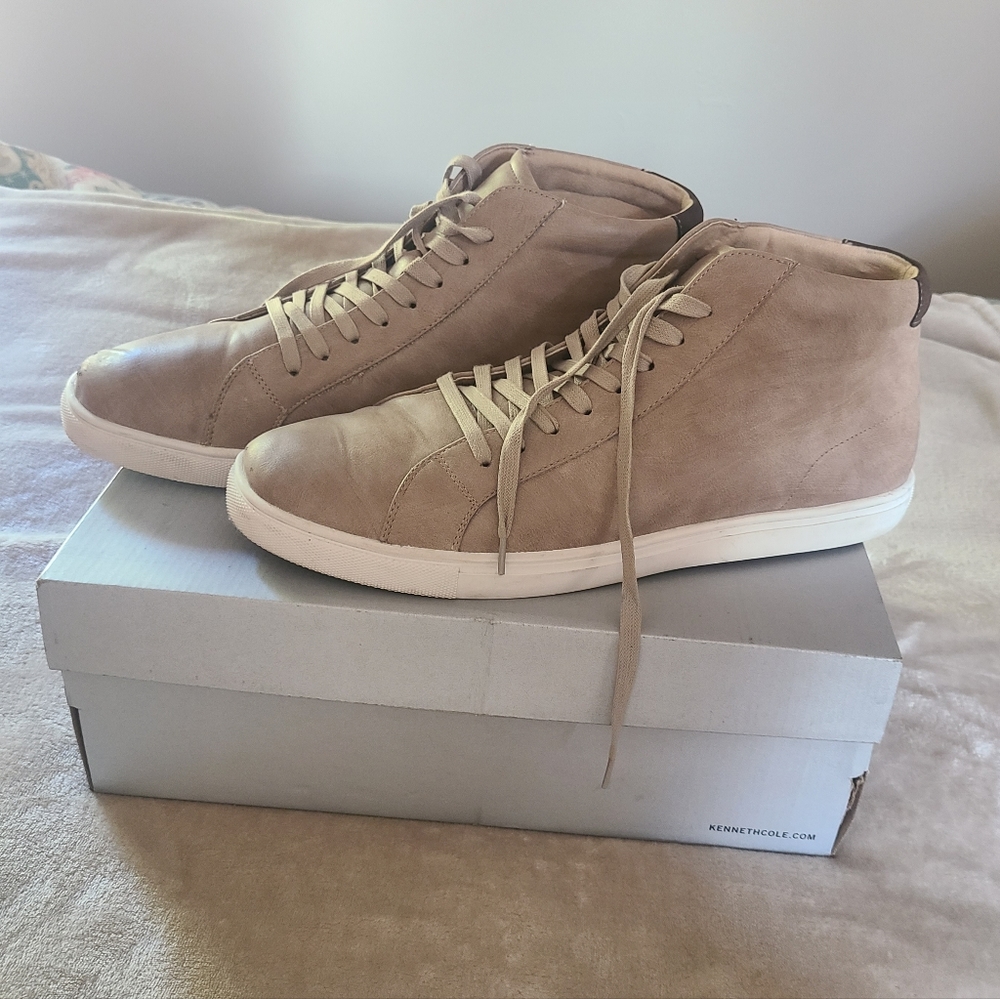 Unlisted - a Kenneth Cole Production Stand mid sneaker